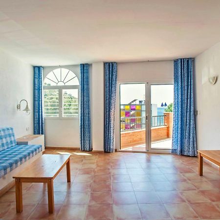 Apartaments El Berganti En Canyelles Petites Roses Exterior photo