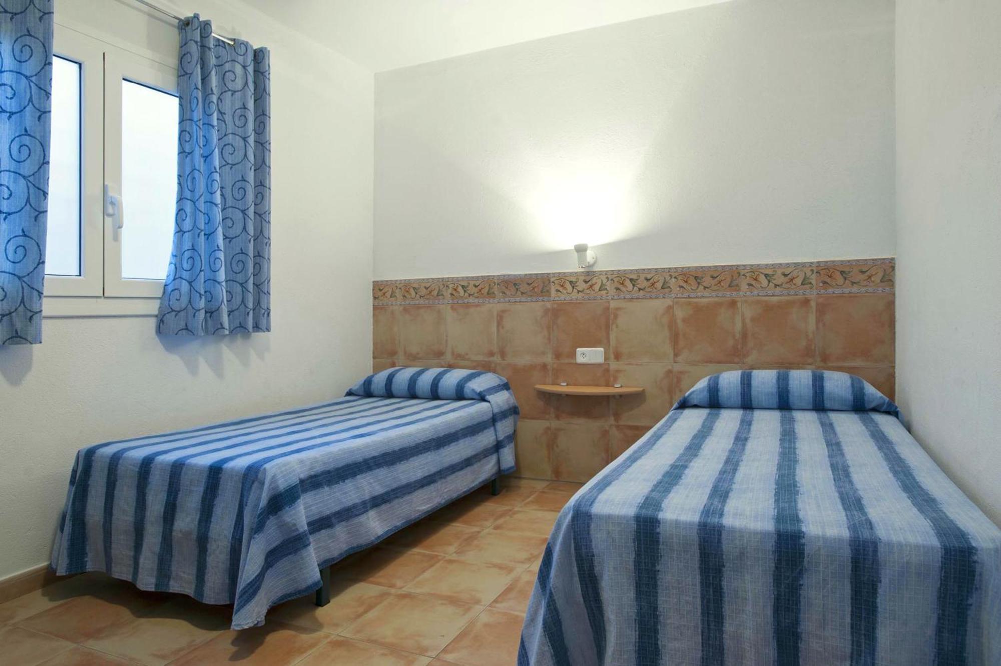Apartaments El Berganti En Canyelles Petites Roses Room photo