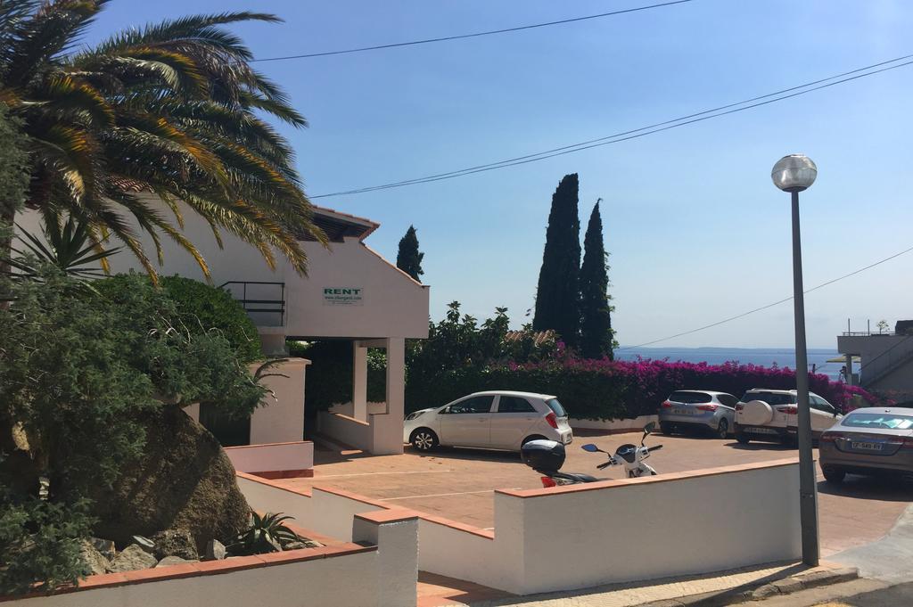 Apartaments El Berganti En Canyelles Petites Roses Exterior photo