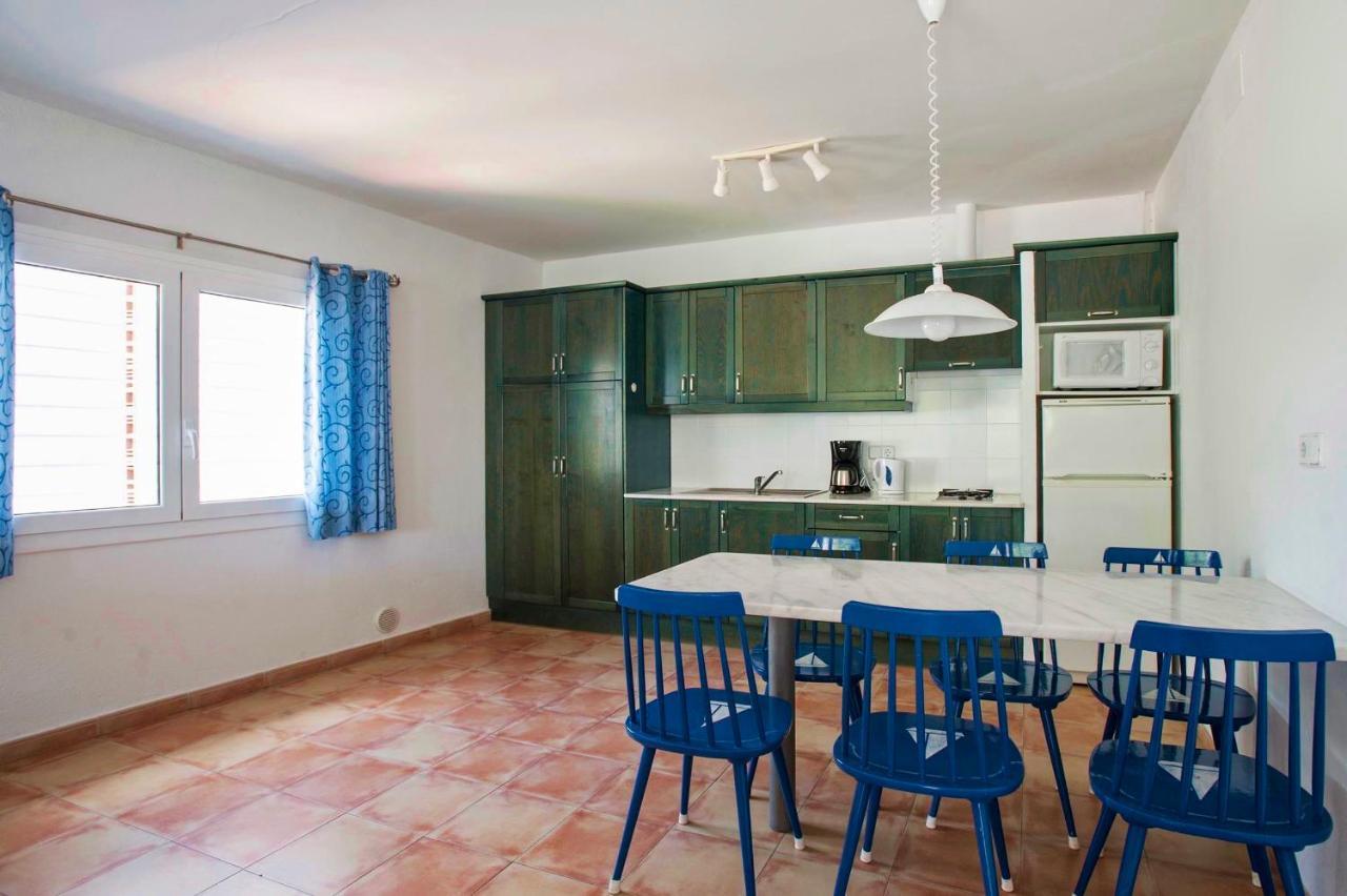 Apartaments El Berganti En Canyelles Petites Roses Exterior photo